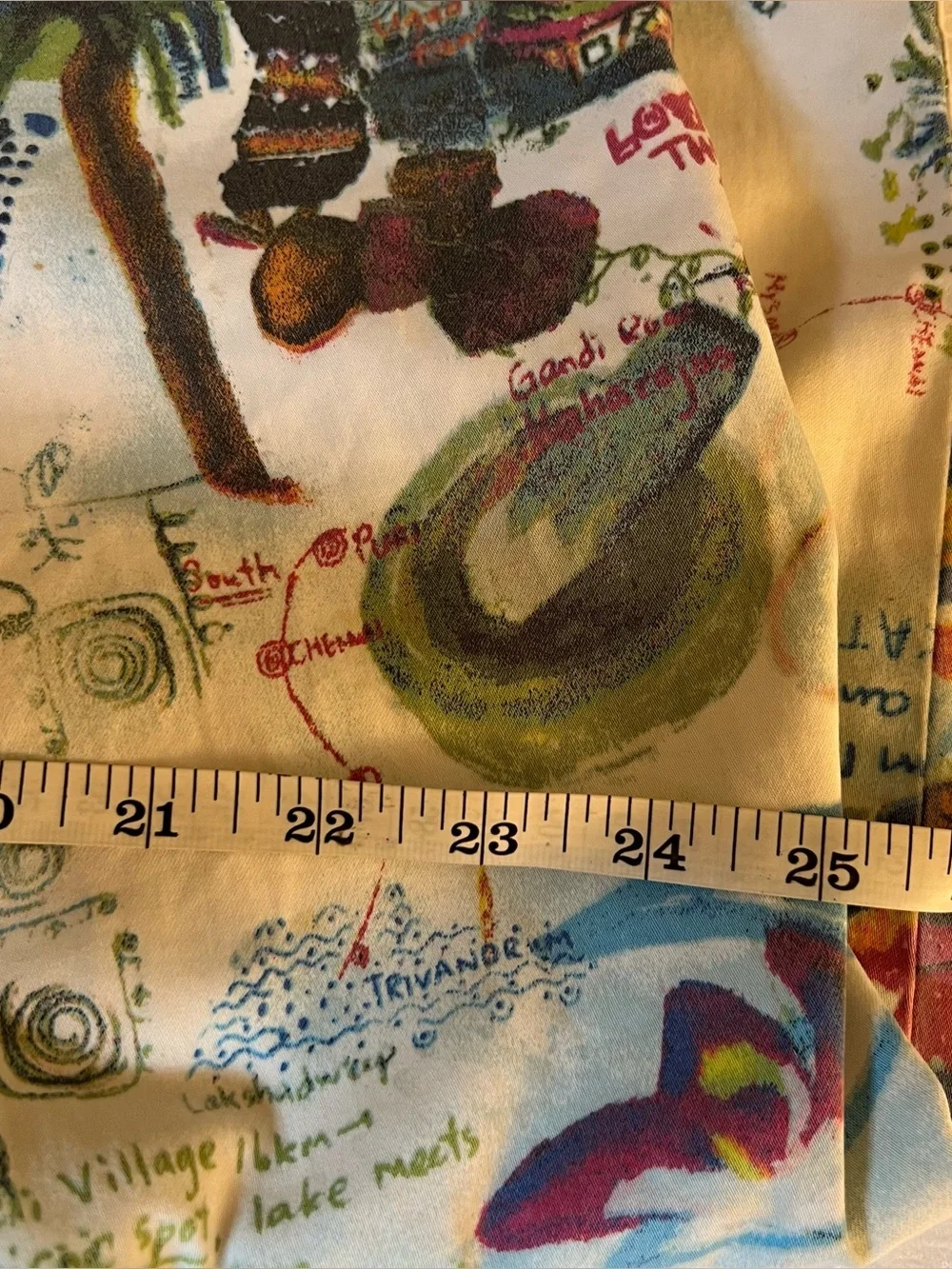 Chicos XL 3 Crop India Graphic Artsy Print Pants Travel Cruise Wearable Art - Picture 5 of 15